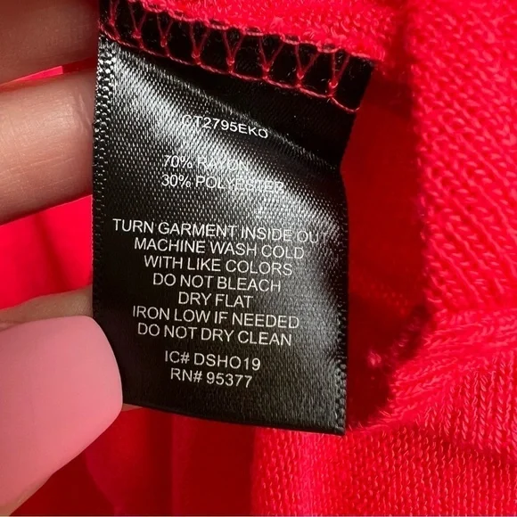 Sanctuary Women’s Cherry Red Gathered Knot Soft Knit Plunge Neck Sweater, Small - Picture 8 of 10